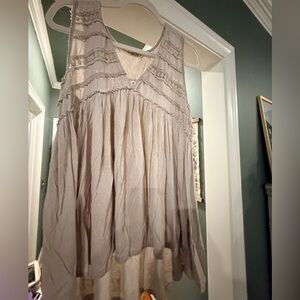 POL Cream Lace Trim Tank Top